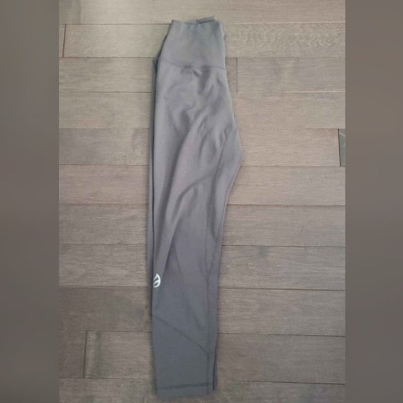 P'tula Leggings - Picture 1 of 3